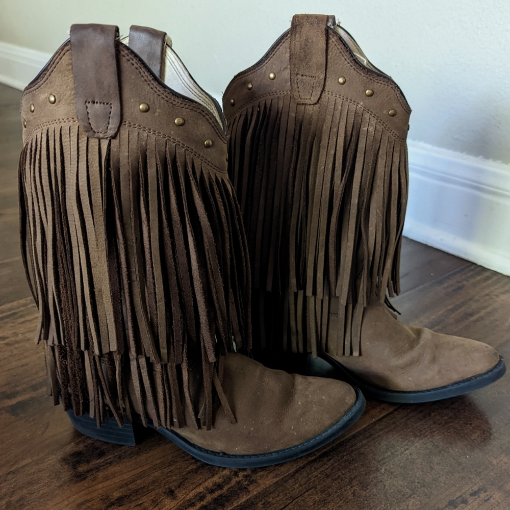Old west cowboy boots
